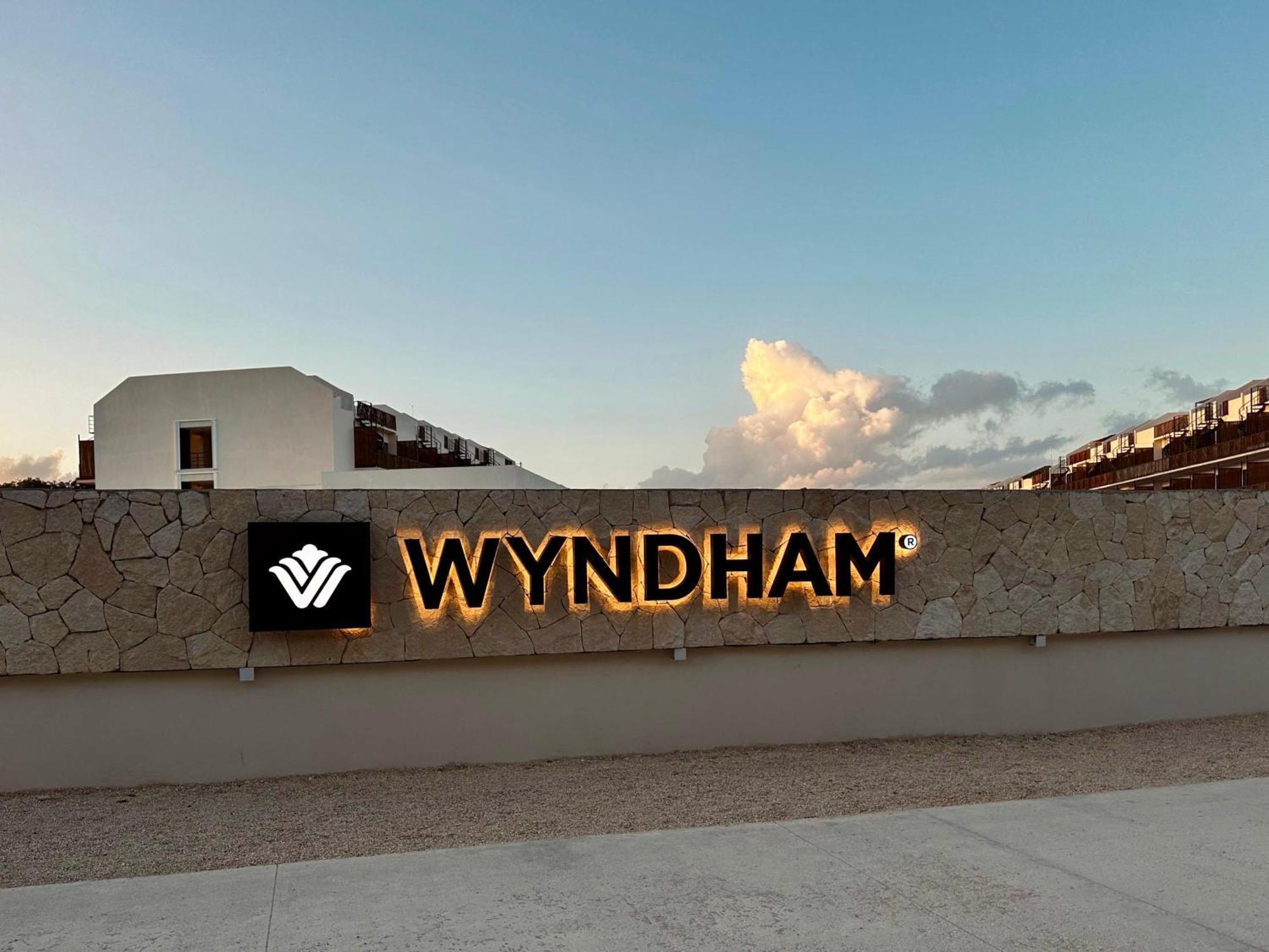 Hotel Wyndham Tulum Esterno foto